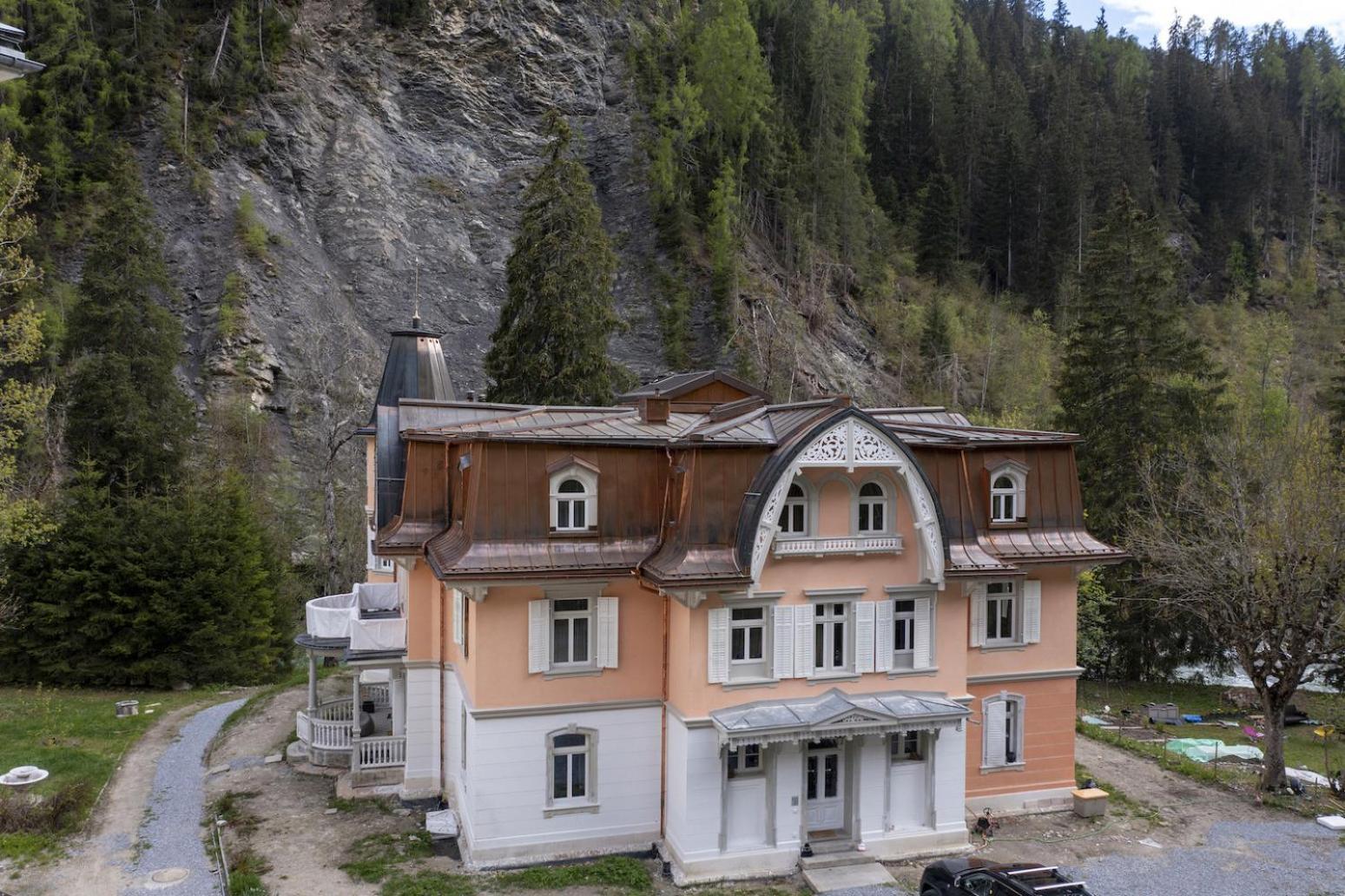 Villa Victoria - Nairs, Scuol Exteriör bild